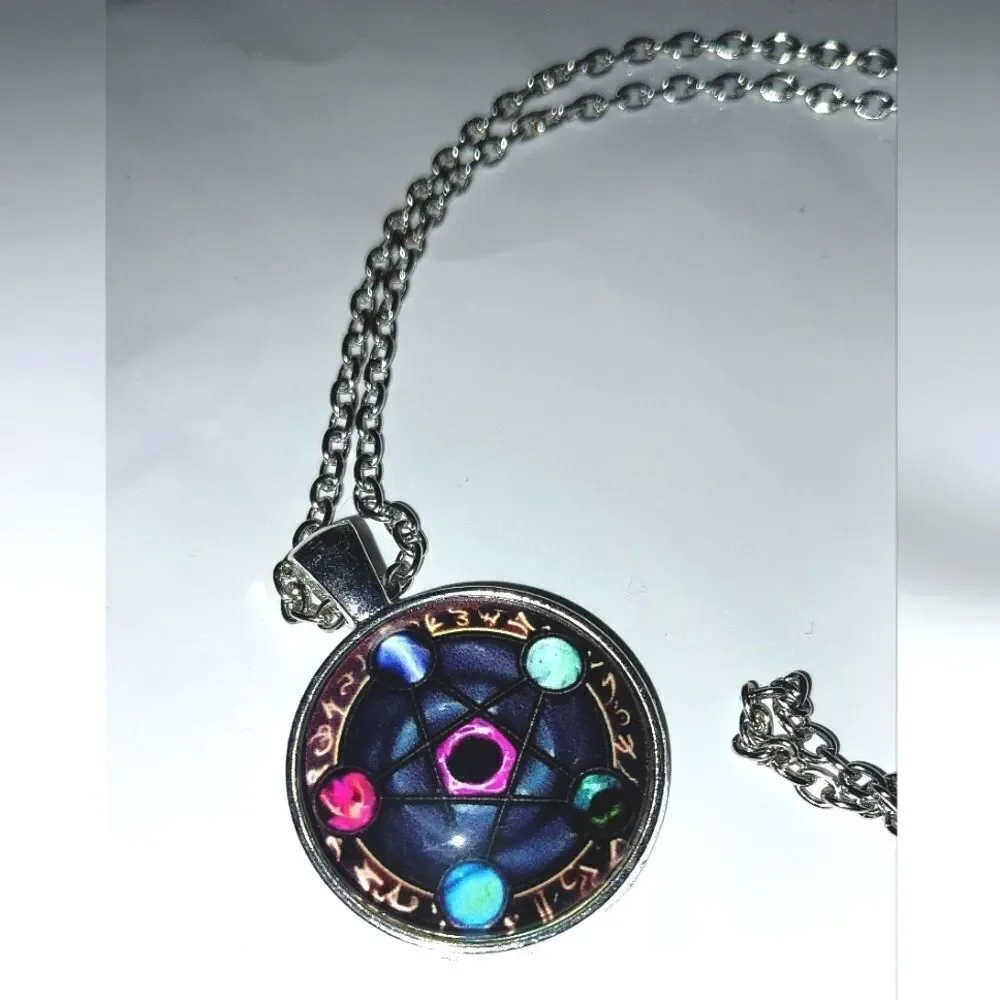 Retro teens pendant necklace